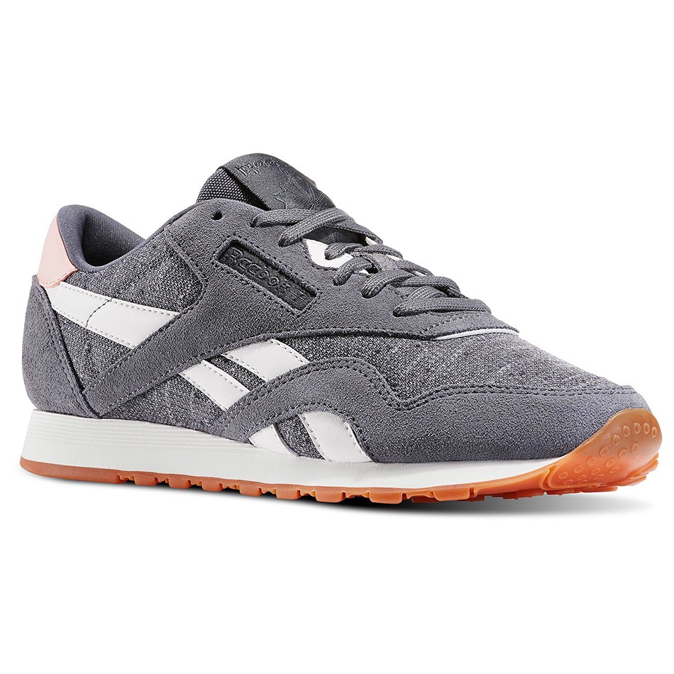 کتانی لایف استایل زنانه ریباک  Reebok Classic Nylon Winter Runway Pack