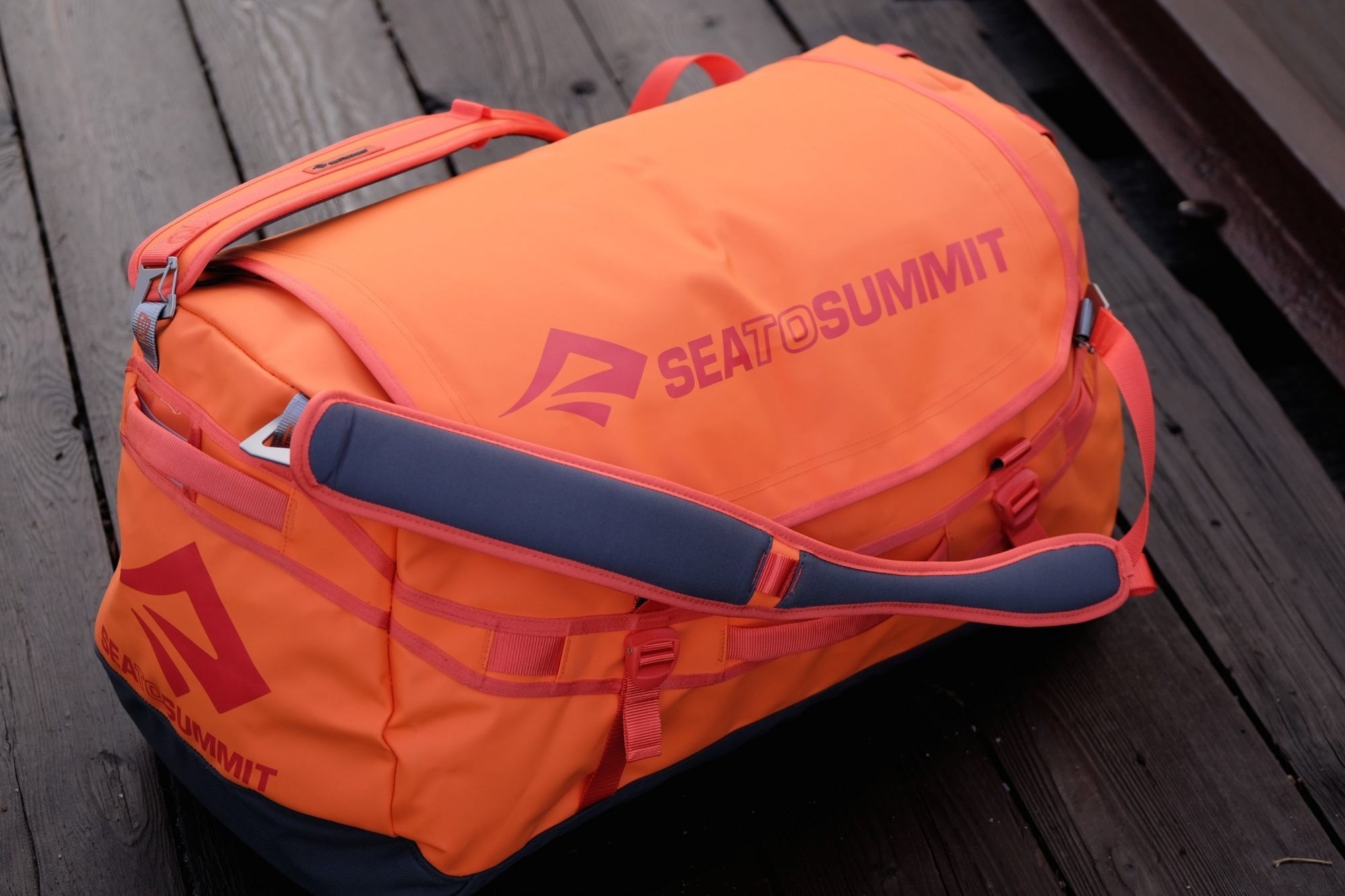 ساک ورزشی سی تو سامیت نوماد دافل Seatosummit Nomad Duffle 65 کیف بار سی تو سامیت نوماد دافل Seatosummit Nomad Duffle 65