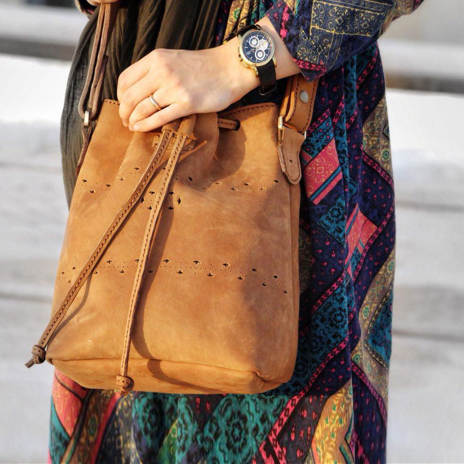 کیف کیسه ای زنانه چرم کیف کیسه ای زنانه چرم