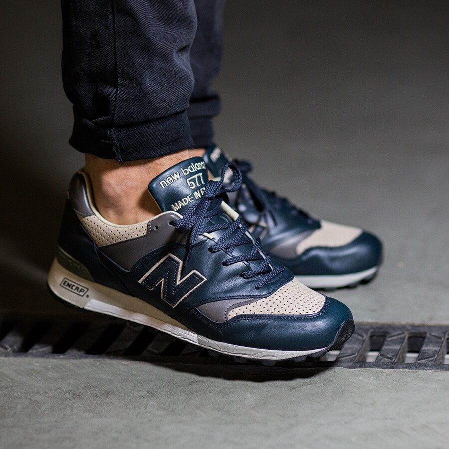 کفش اسنیکر مردانه نیوبالانس New Balance M577 Made In England