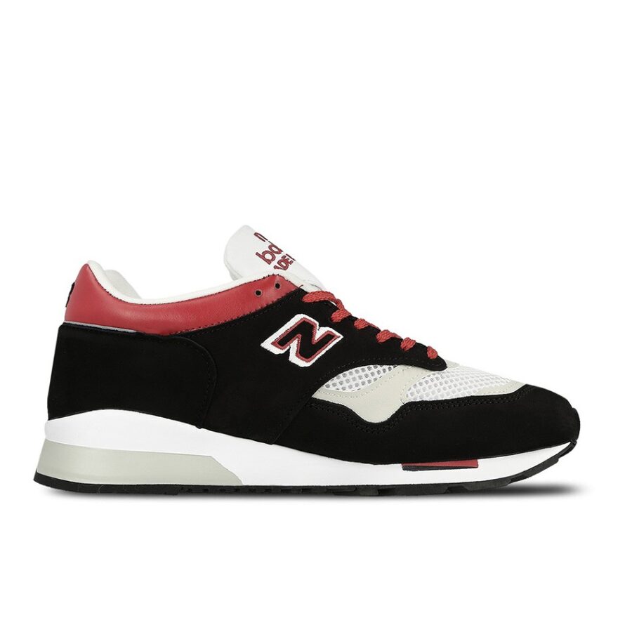 کتانی اسپورت مردانه New Balance M1500 Made In England