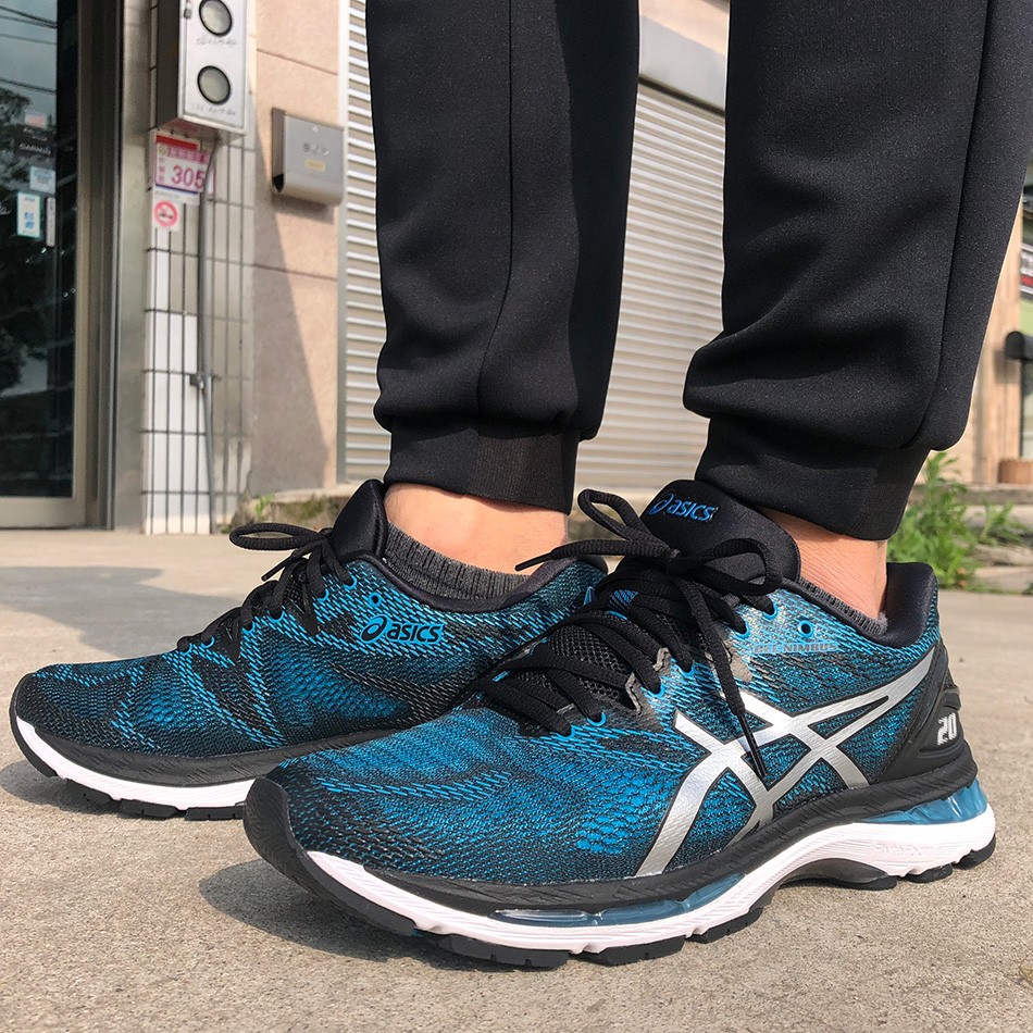 کفش ورزشی اسیکس ژل نیمباس Asics Gel Nimbus 20 کفش اسپرت مردانه اسیکس Asics Gel Lyte III