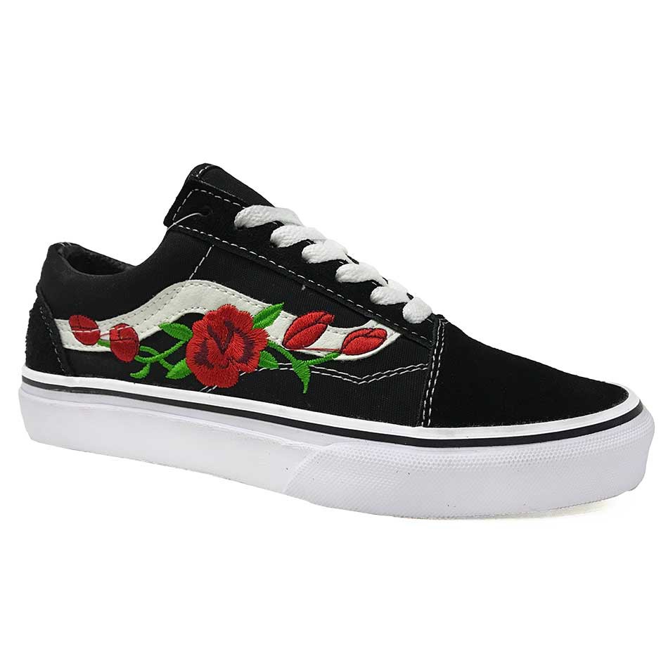 کتانی دخترانه ونس اولد اسکول VANS Old Skool کتانی دخترانه ونس اولد اسکول VANS Old Skool