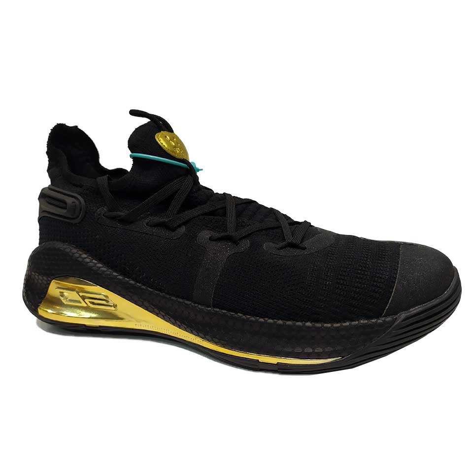 کتانی بسکتبال پسرانه آندر آرمور under armour کتانی بسکتبال پسرانه آندر آرمور under armour