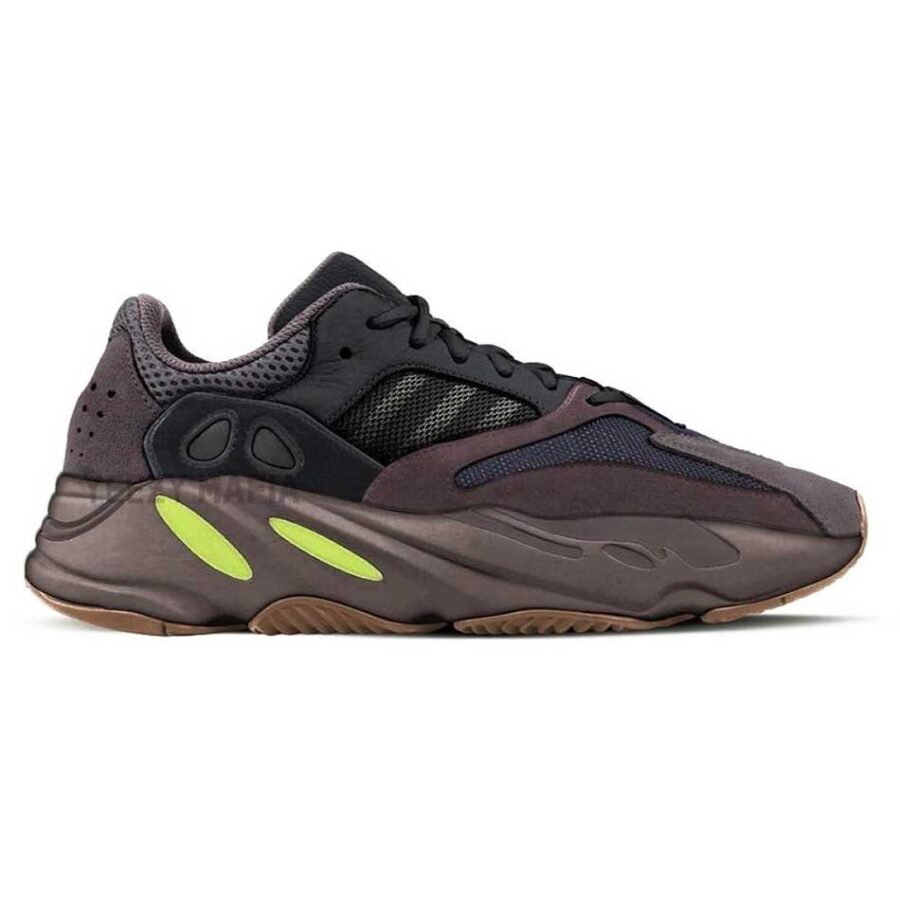 کفش اسنیکر آدیداس adidas yeezy 700