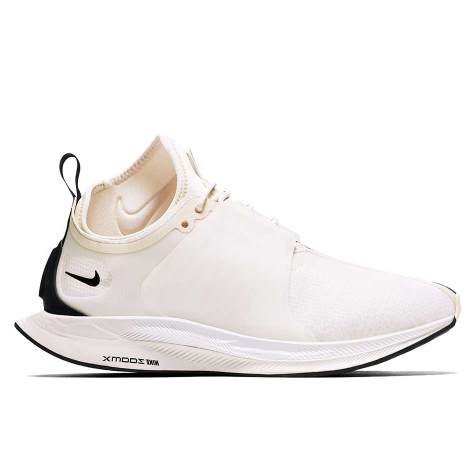 کتانی ورزشی نایکی زنانه Nike Zoom Turbo کتانی ورزشی نایکی زنانه Nike Zoom Turbo