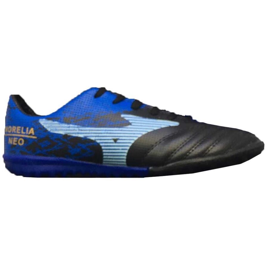 کفش فوتبال مناسب چمن مصنوعی