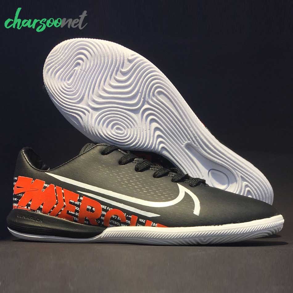 کتونی فوتسال مخصوص سالن حرفه ای طرح نایک کتونی فوتسال مخصوص سالن حرفه ای طرح نایک