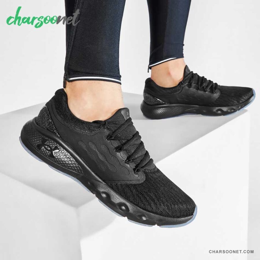کفش پیاده روی و دویدن آندرارمور Under Armour Charged Vantage