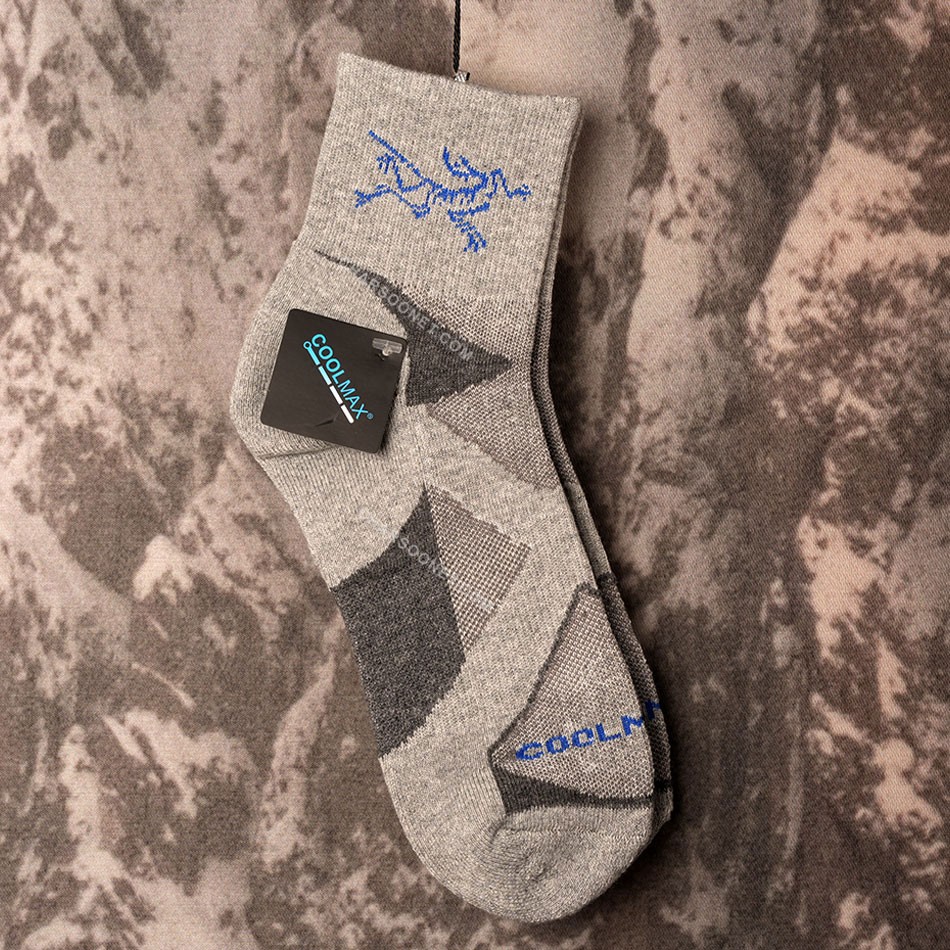 جوراب کوهنوردی ضدتعریق آرک تریکس Arc'teryx جوراب ضدتعریق آرک تریکس Arc'teryx