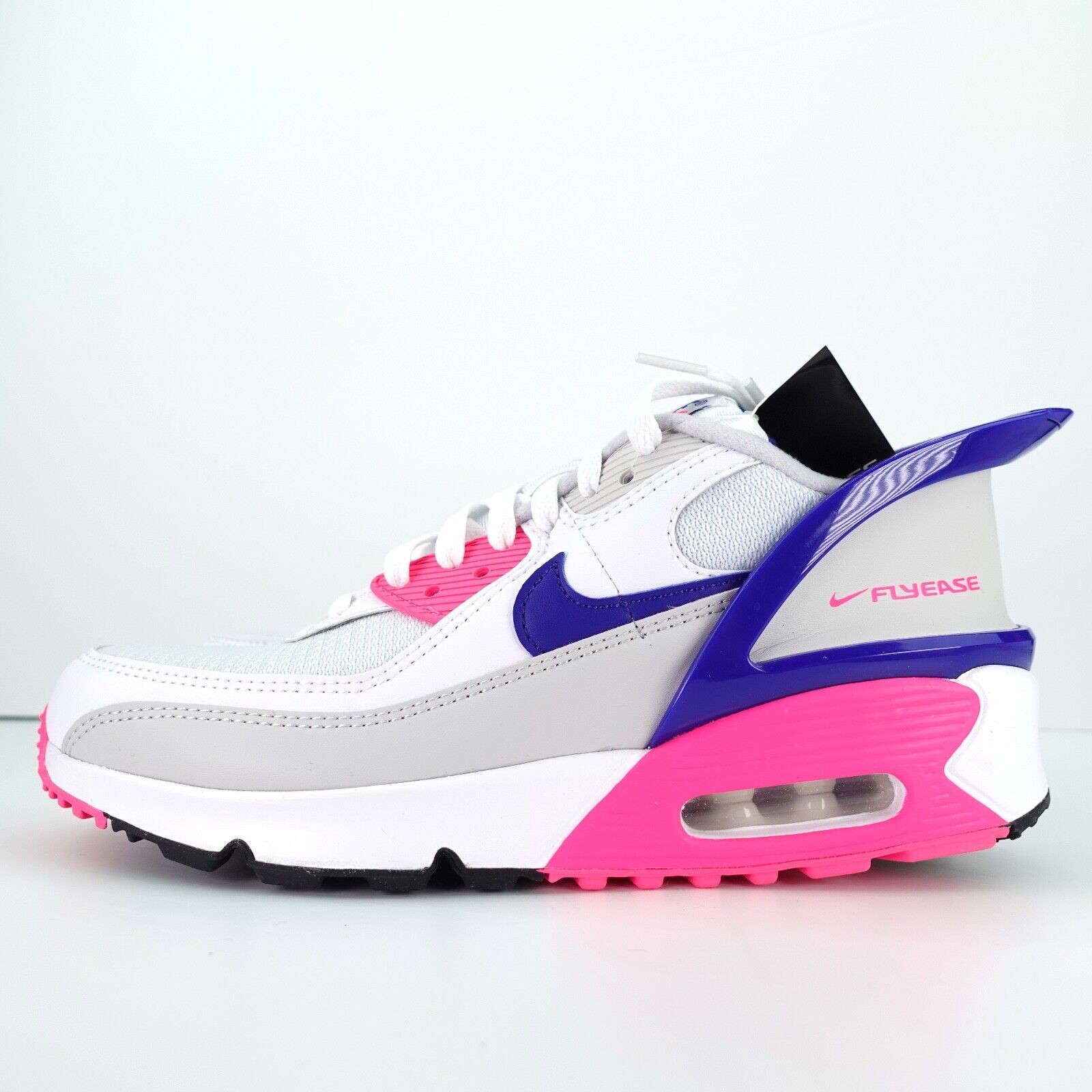 کفش پیاده روی زنانه نایکی مدل Nike Air Max 90 FlyEase کد CV0526-105 کفش پیاده روی زنانه نایکی مدل Nike Air Max 90 FlyEase کد CV0526-105