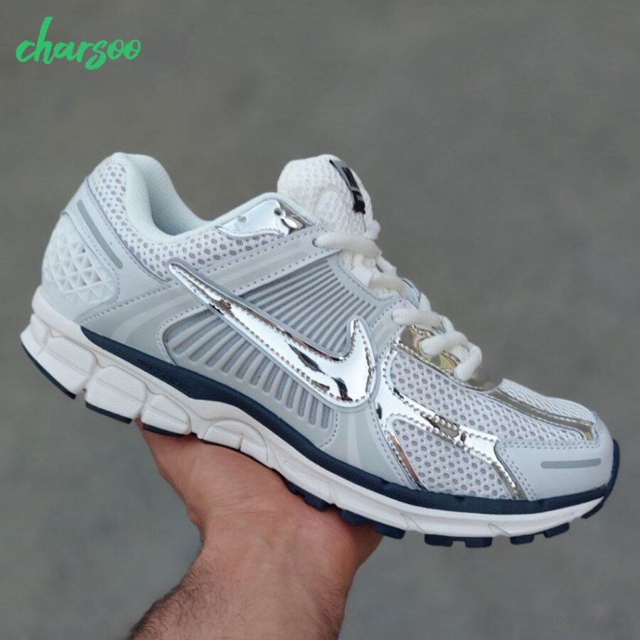 کتانی پیاده روی مردانه نایک Nike Vomero 5